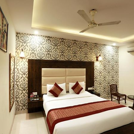 Travel Inn At Delhi Airport Neu-Delhi Exterior foto