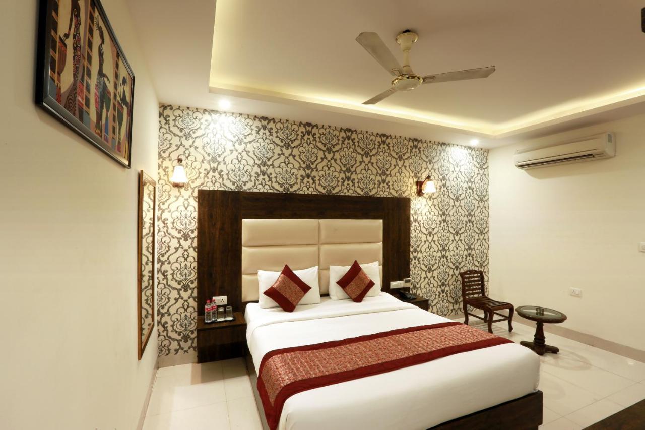 Travel Inn At Delhi Airport Neu-Delhi Exterior foto